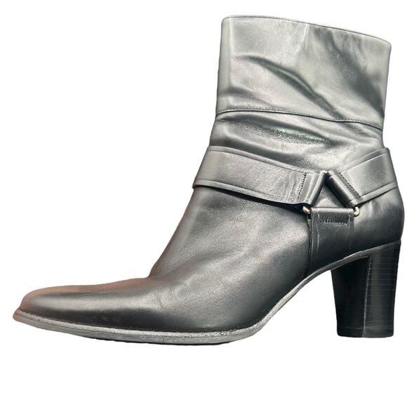 Cole Haan Valerie Black Leather Ankle Boots 9 B Heeled Zip Booties - Picture 14 of 14